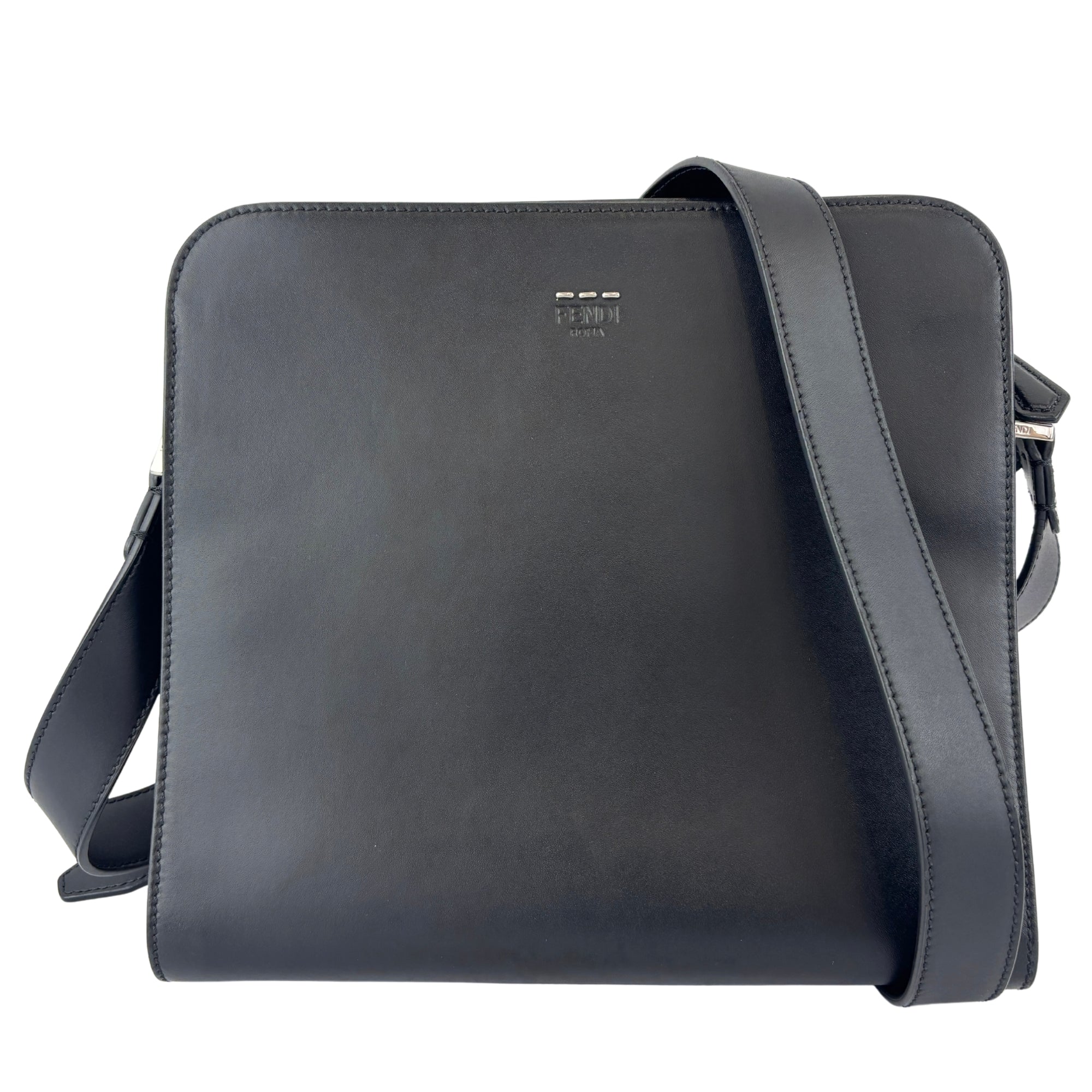 7VA415-70R Men's Black Smooth Leather Messenger Bag
