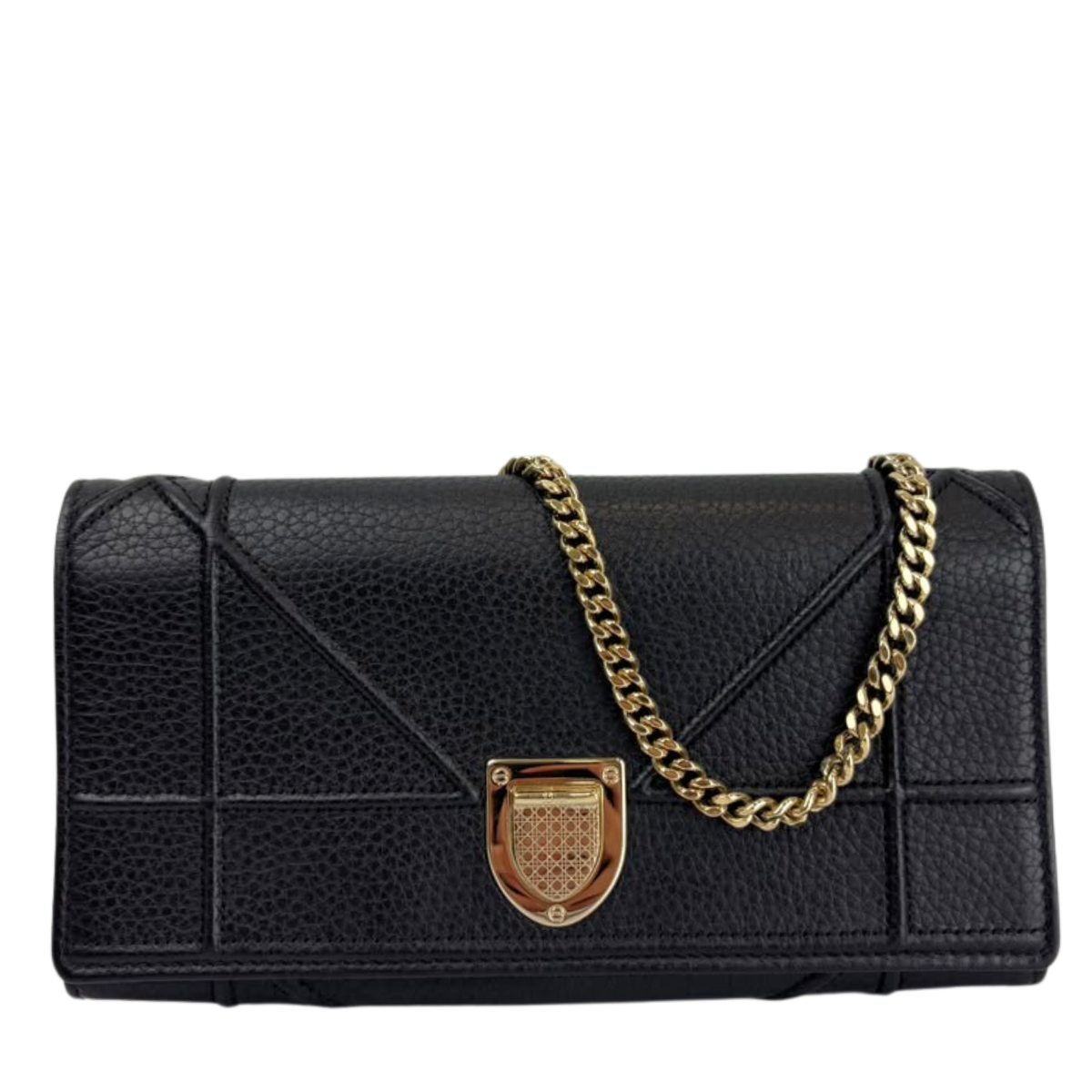 Diorama Croisiere Wallet on Chain Clutch in Black Grained Calfskin