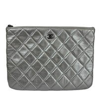 Small O Case Iridescent Silver Lambskin RHW