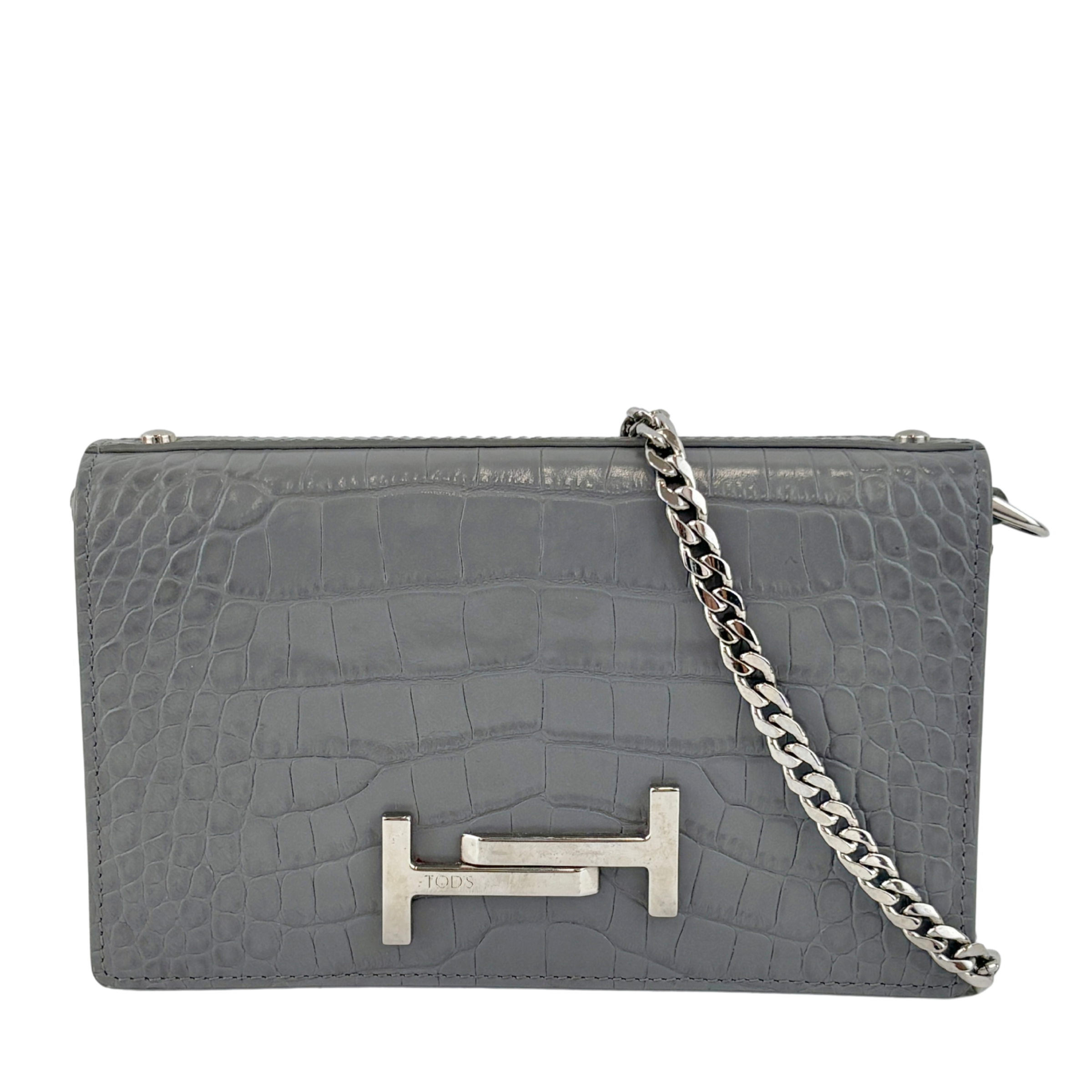 Double T Logo Chain WOC in Grey Croc Embossed