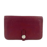 Dogon Duo Wallet in Rouge Grenat Clemence