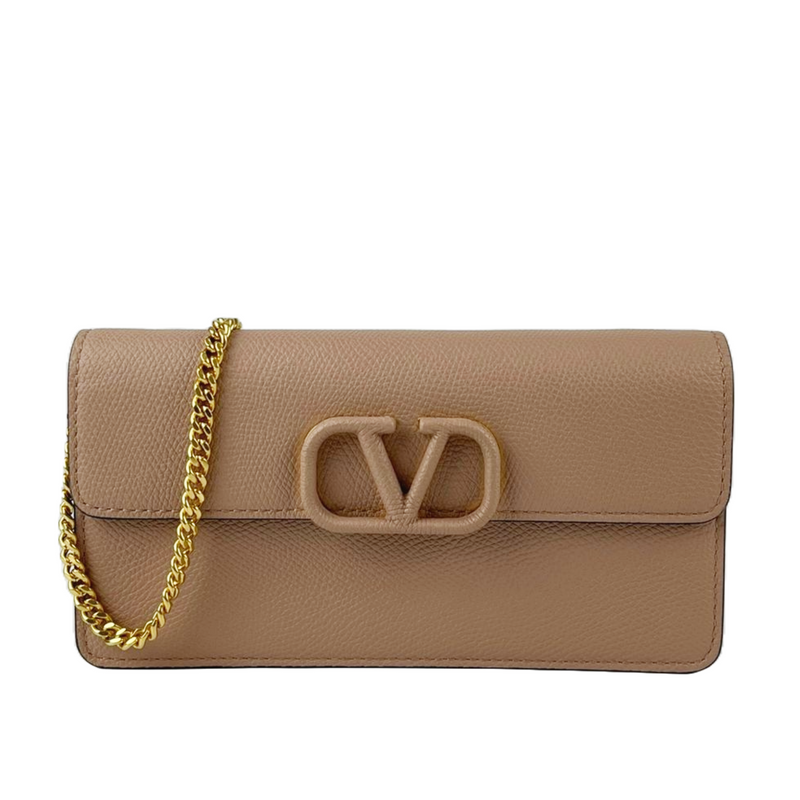 VLogo Signature Grainy Calfskin Wallet On Chain in Pink