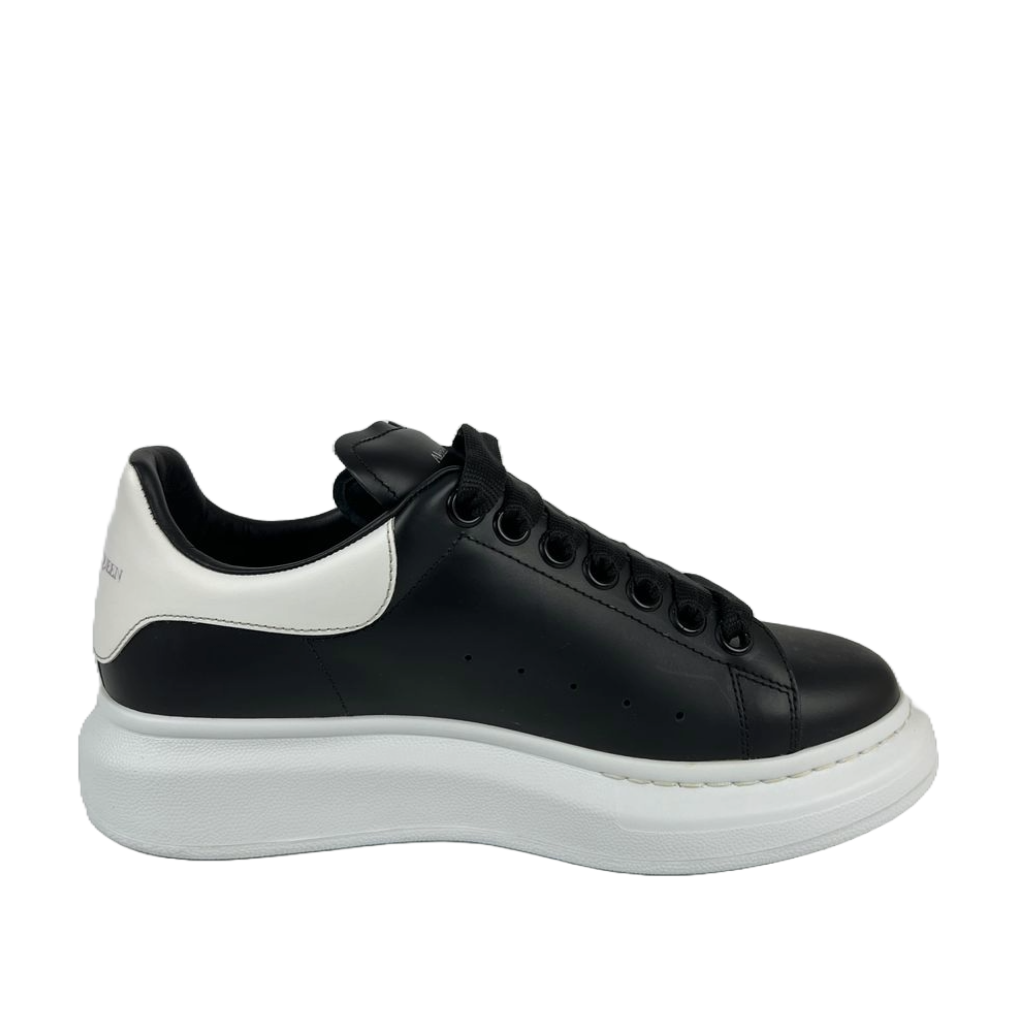 Oversized Sneaker in Black White Size 36 D Glampot