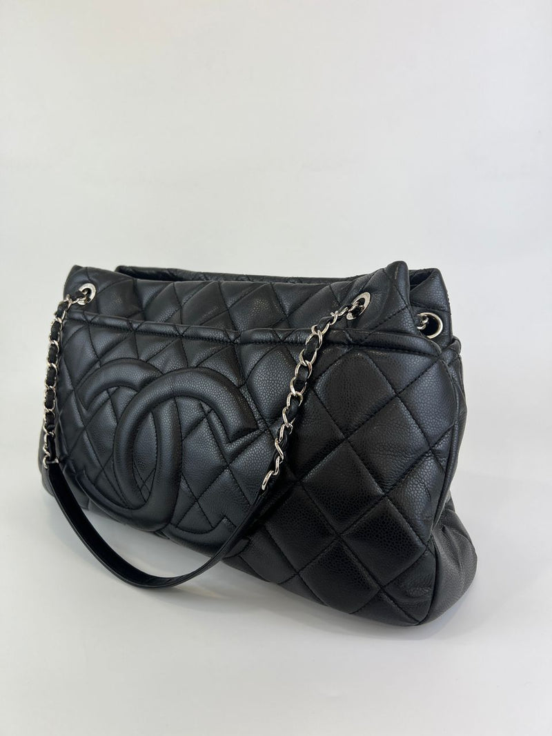 Caviar Quilted CC Timeless Soft Tote in Black SHW