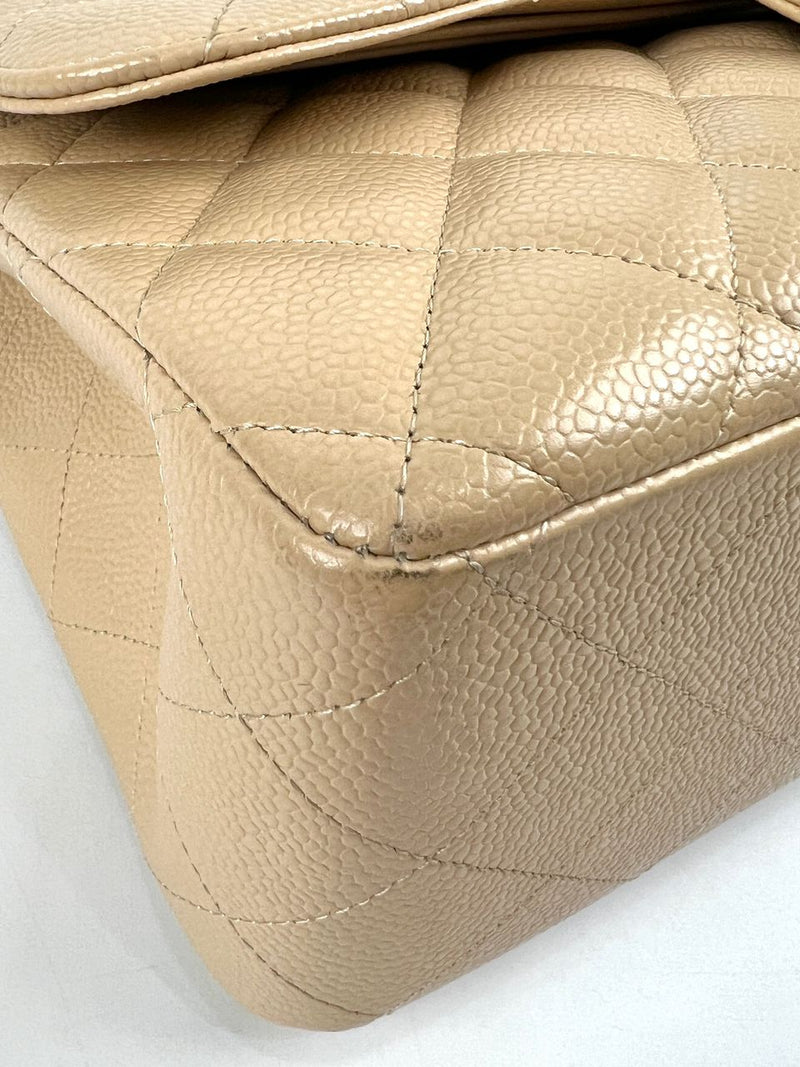 Beige Caviar Jumbo Classic Flap GHW