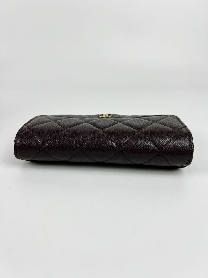 AP0232 Dark Brown Classic Quilted Caviar Medium Flap Wallet LGHW