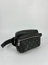 Outdoor Bumbag in Monogram Eclipse/Taiga Black