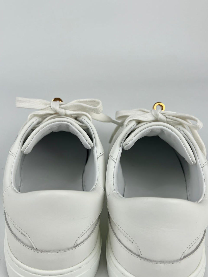 Day Sneaker in White Calfskin with Kelly Buckle Size 36