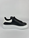 Oversized Sneaker in Black/White - Size 36 D