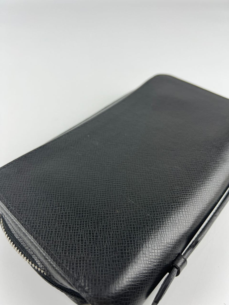 Ardoise Taiga Leather Zippy XL Wallet