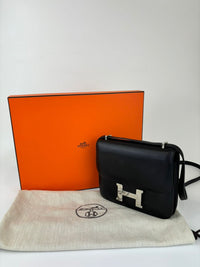 Constance 18 in Black Box Leather PHW