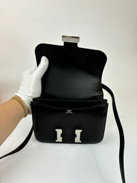 Constance 18 in Black Box Leather PHW