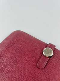 Dogon Duo Wallet in Rouge Grenat Clemence