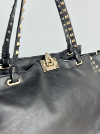 Rockstud Trapeze Black Lambskin BS-D9700BOL3