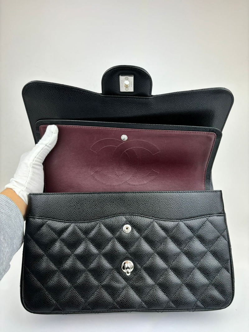 A58600 Black Caviar Classic Jumbo Flap Bag SHW