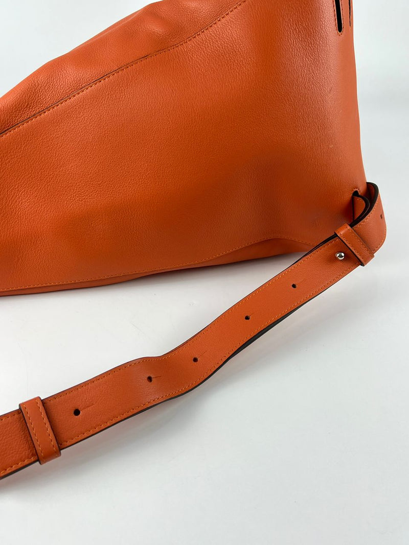 Anton Sling in Soft Grained Calfskin in Pumpkin