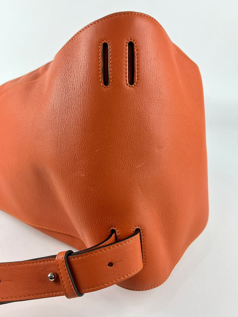 Anton Sling in Soft Grained Calfskin in Pumpkin