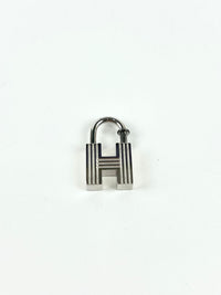 Cadena Padlock Charm H Logo Motif Silver 2000