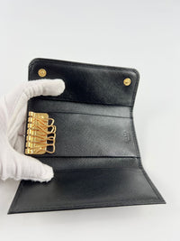 1M0223 Black Saffiano Key Holder