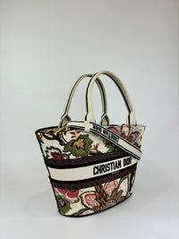 Alberta della Vita Embroidery Hat Basket Bag