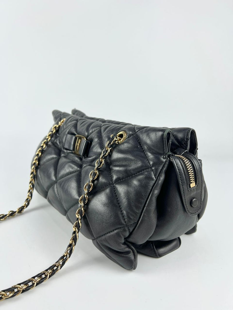 Quilted Ginette Chain Shoulder Bag