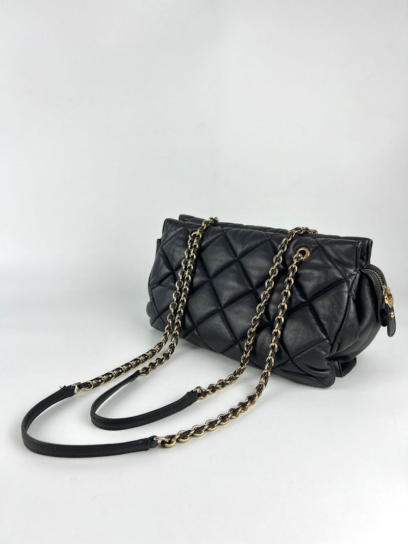 Quilted Ginette Chain Shoulder Bag