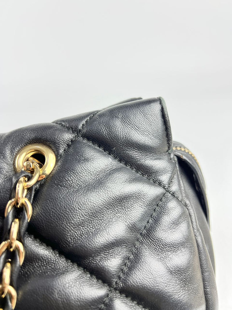 Quilted Ginette Chain Shoulder Bag