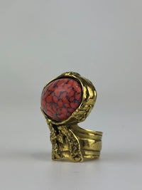 Arty Rive Coral Glass Cabochon Gold Tone Ring