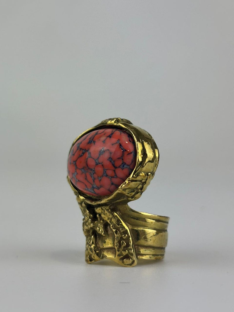 Arty Rive Coral Glass Cabochon Gold Tone Ring