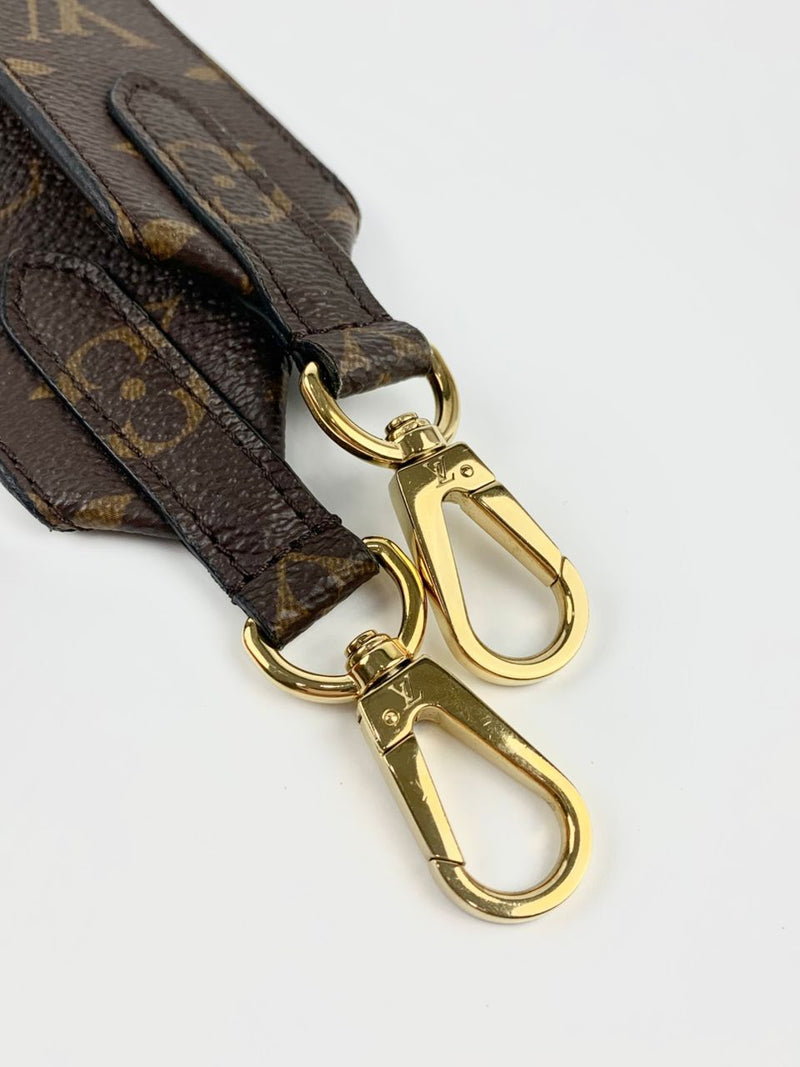 J02288 Monogram / Noir Bandouliere Strap