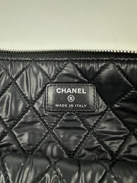 Black Large O Case Clutch in Lambskin SHW