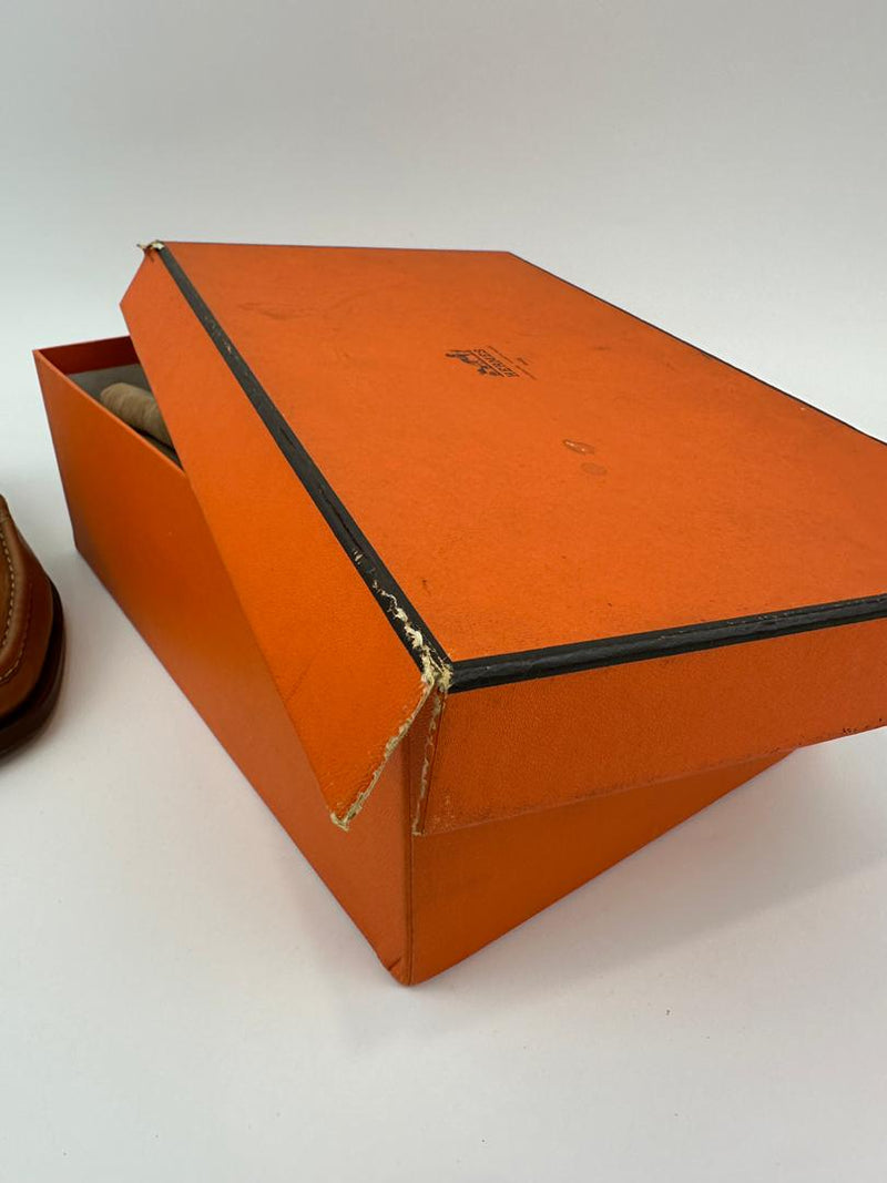 Tan Leather Mocassins Size 39