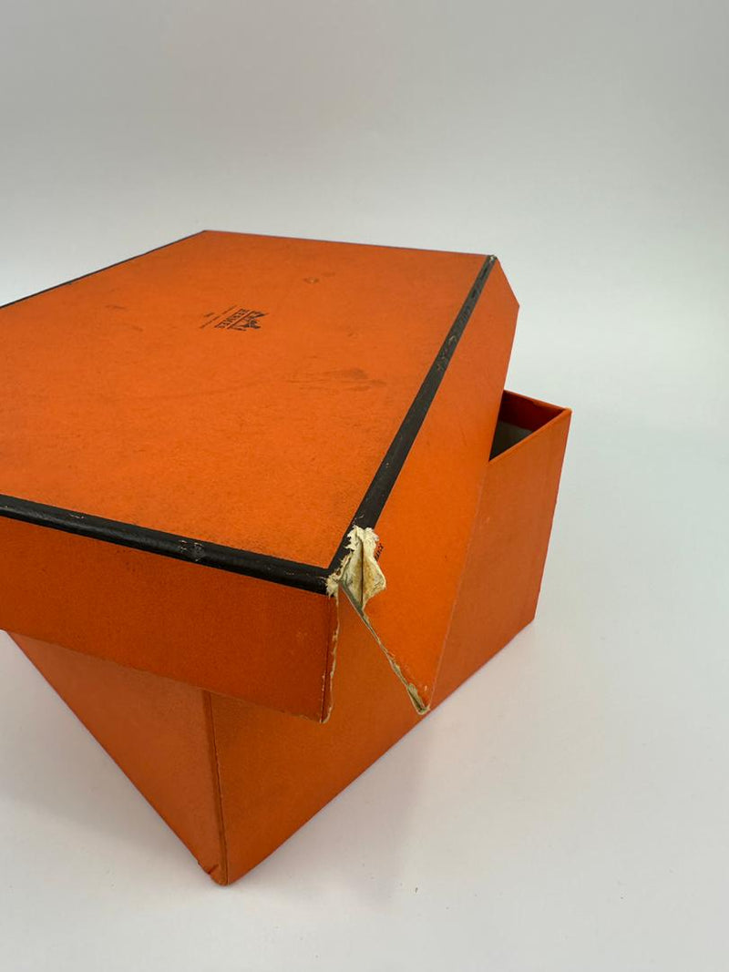 Tan Leather Mocassins Size 39