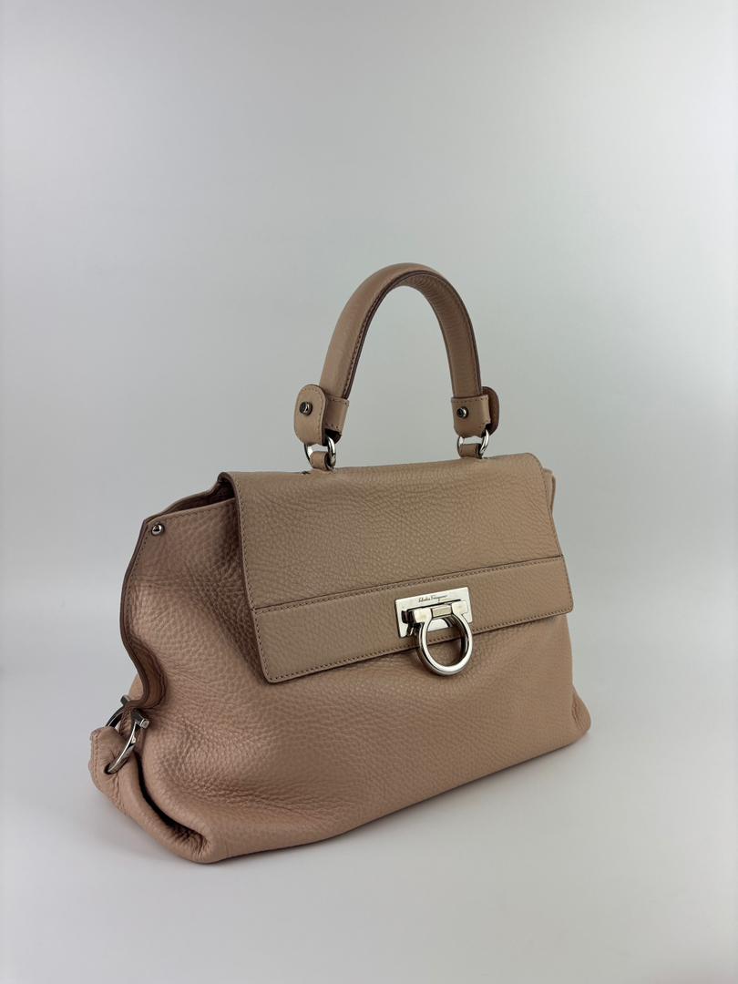 Sofia Tote Beige