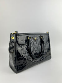 BN2492 Spazzolato Patent Leather Tote Black