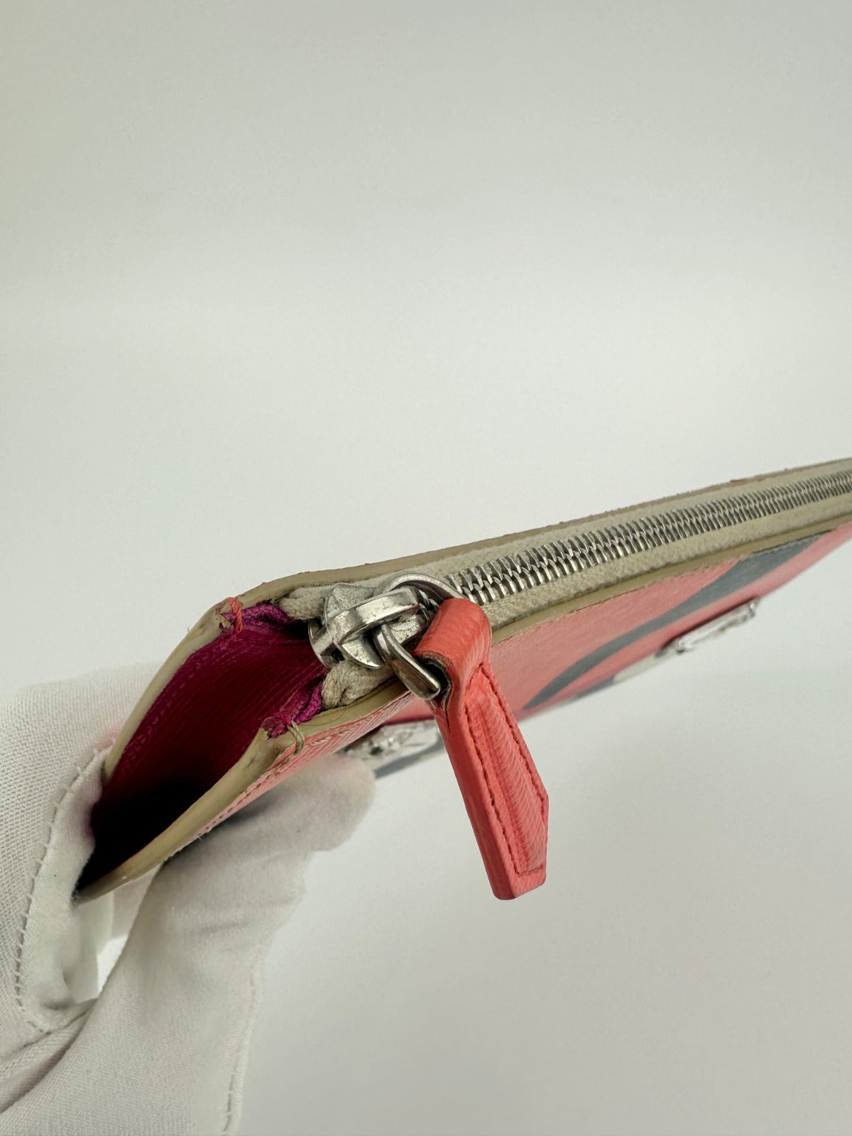 8M0341 Monster Multicolor Coated Canvas Zip Clutch Wallet