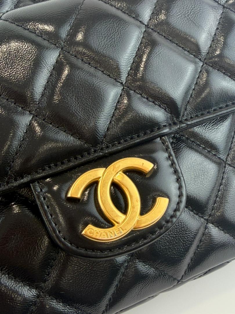 Medium Quilted Wavy CC Hobo Black Patent Aged Calfskin GHW - Glampot