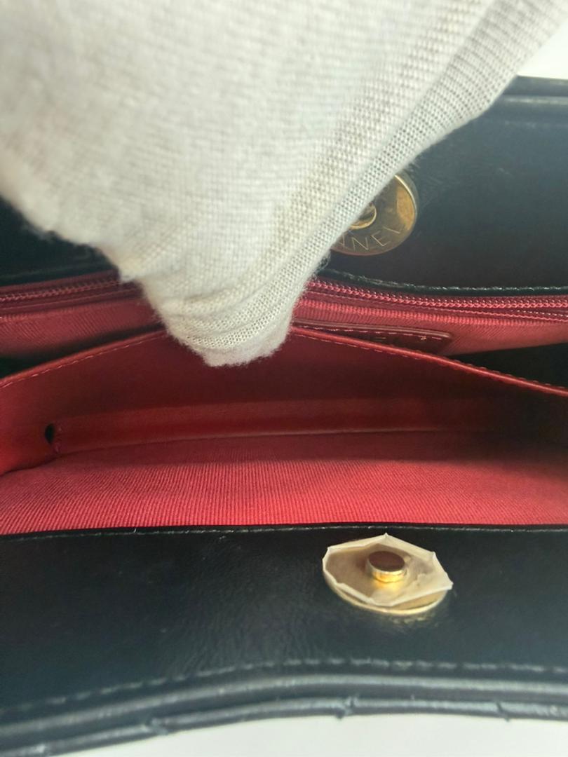 Medium Quilted Wavy CC Hobo Black Patent Aged Calfskin GHW - Glampot