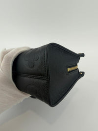 M23640 OnTheGo East West Black Monogram Empreinte Leather (RFID) - Glampot