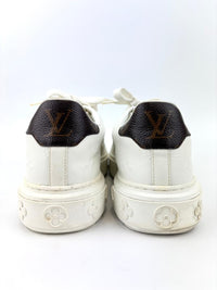 1AAP6C Time Out Sneaker White Size 38.5