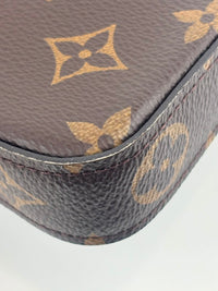 M61276 Pochette Félicie GM Monogram Canvas Fuchsia