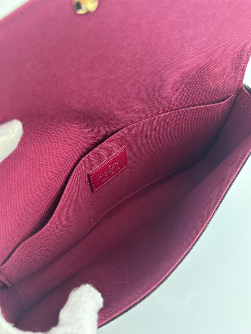 M61276 Pochette Félicie GM Monogram Canvas Fuchsia