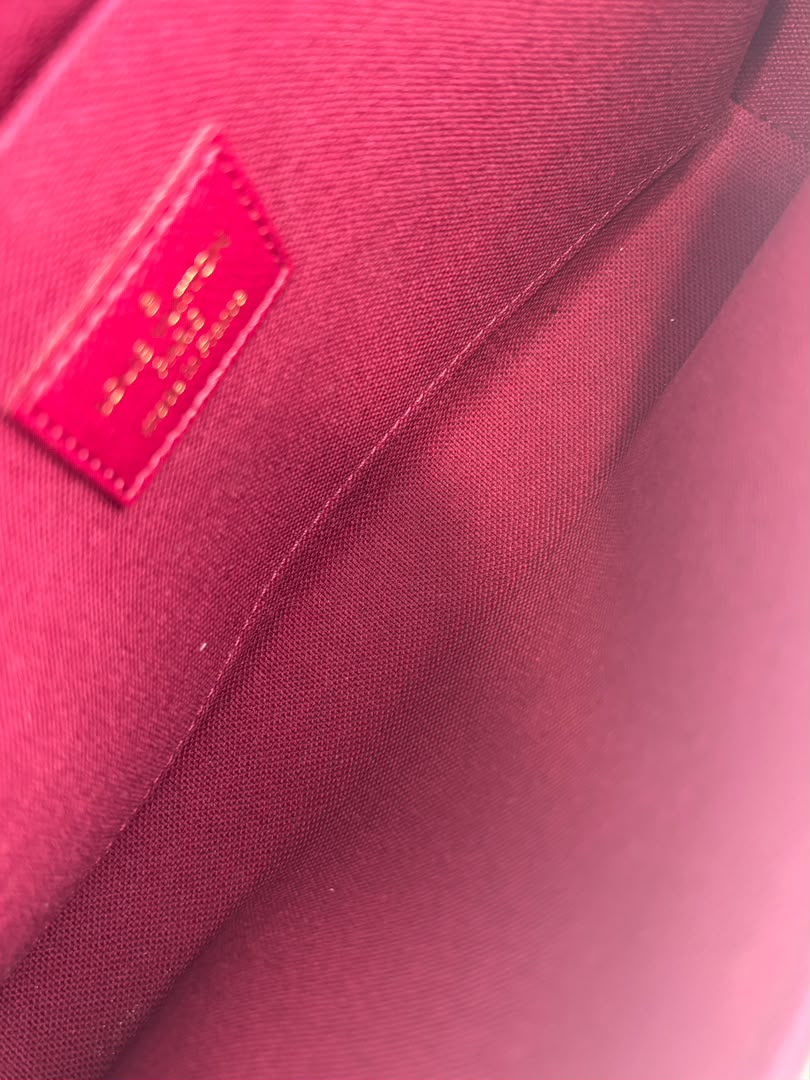 M61276 Pochette Félicie GM Monogram Canvas Fuchsia