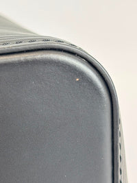 NeoNoe MM in Black Epi Leather (RFID)