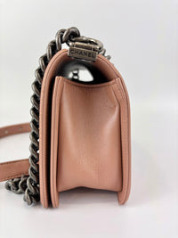 Boy Old Medium in Nude Rose Lambskin RHW