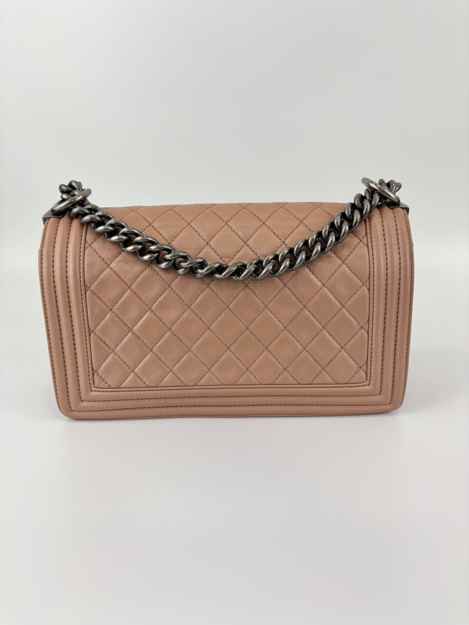 Boy Old Medium in Nude Rose Lambskin RHW