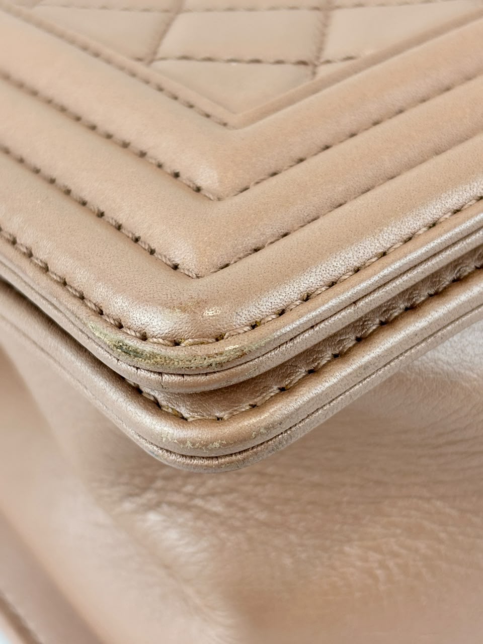Boy Old Medium in Nude Rose Lambskin RHW