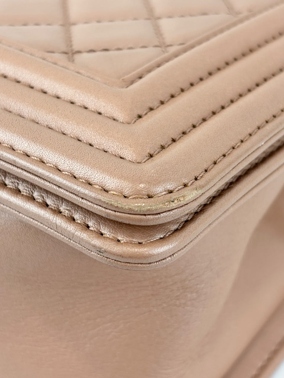 Boy Old Medium in Nude Rose Lambskin RHW