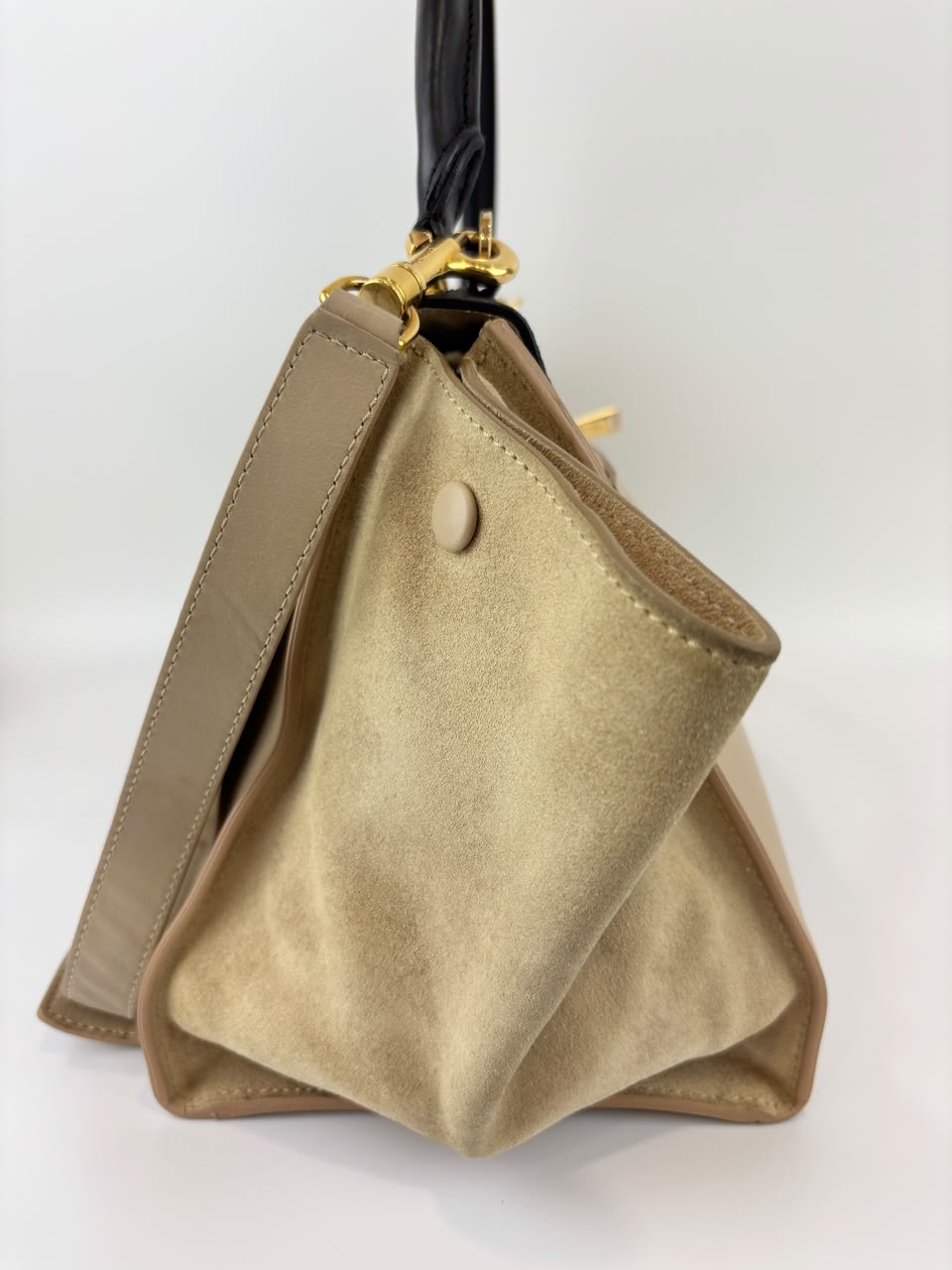 Medium Trapeze Top Handle Bag in Beige / Black Leather and Suede