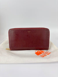 Large Zipped Multifunction Wallet in Burgundy Smooth Calfskin